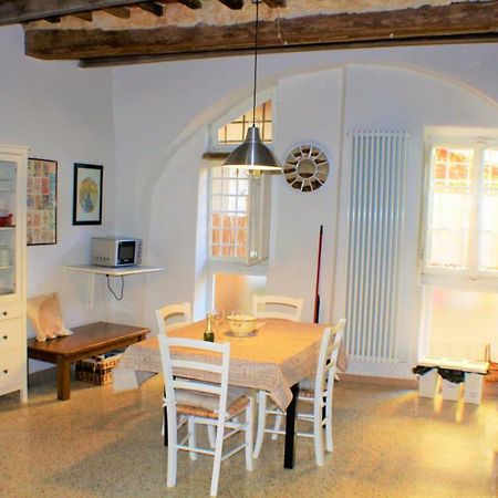 Il Nido Nascosto Apartment Лука Екстериор снимка
