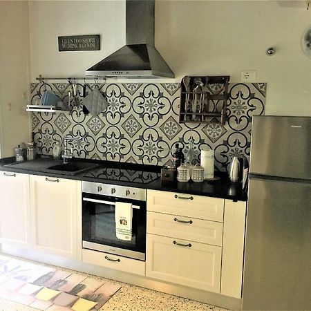 Il Nido Nascosto Apartment Лука Екстериор снимка