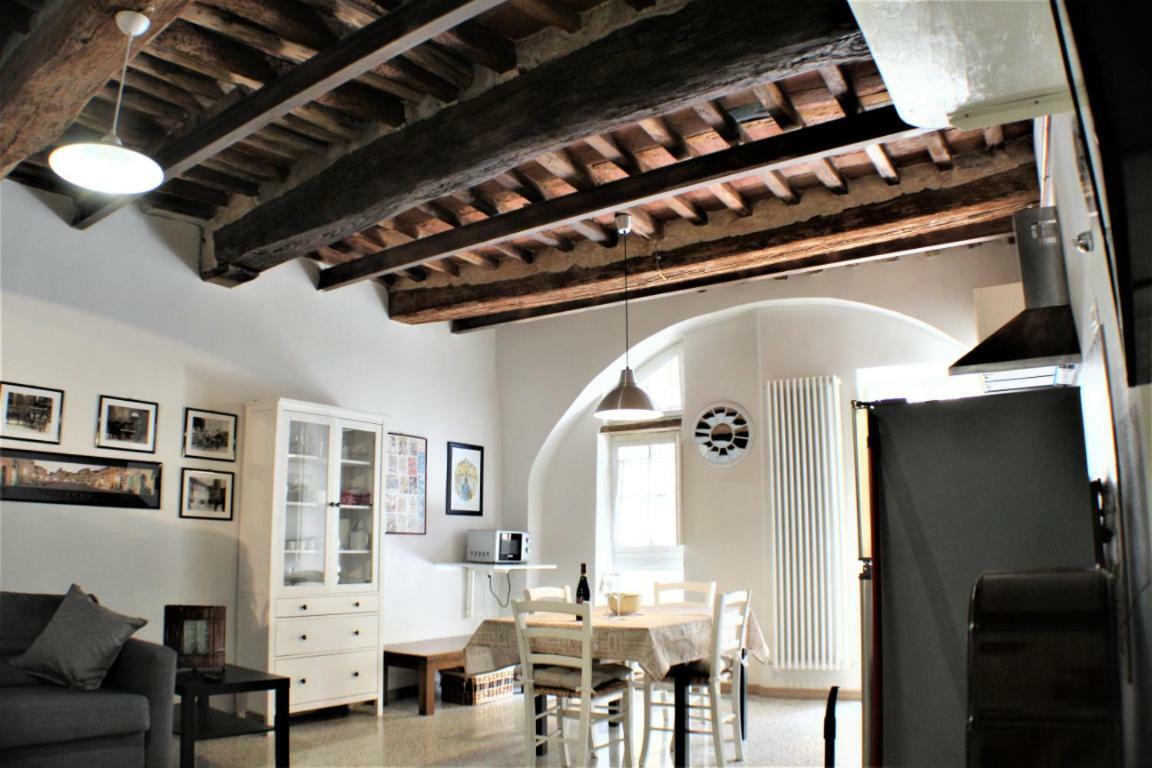Il Nido Nascosto Apartment Лука Екстериор снимка